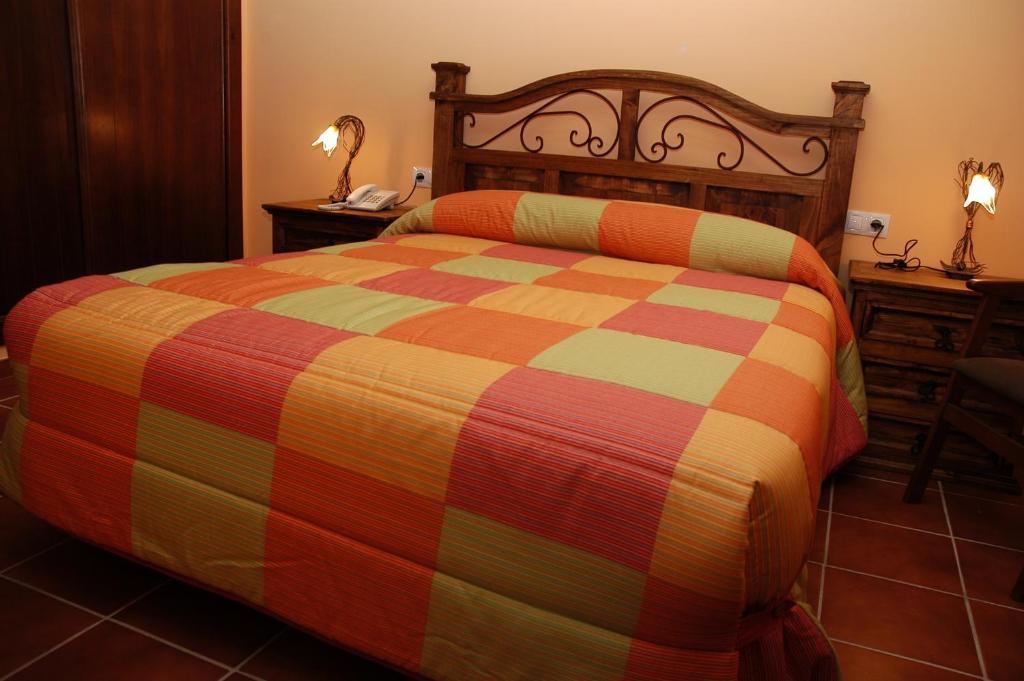 Hotel Rural Los Chaparros Freila Pokoj fotografie