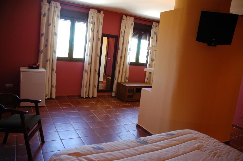 Hotel Rural Los Chaparros Freila Pokoj fotografie
