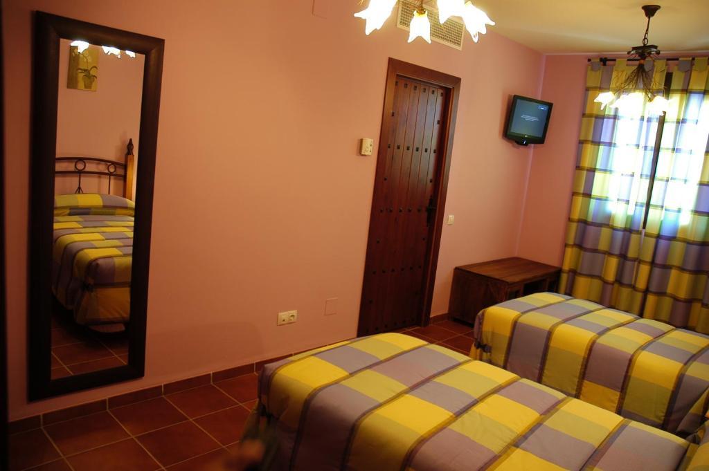 Hotel Rural Los Chaparros Freila Pokoj fotografie